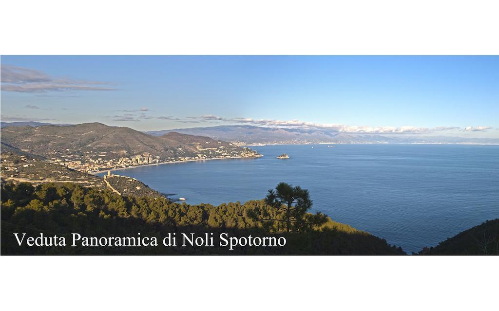 Tra Gli Ulivi Bed & Breakfast Pietra Ligure Bagian luar foto